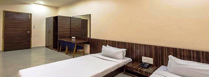 2041/Hotel Surya - Baramati 05.jpg